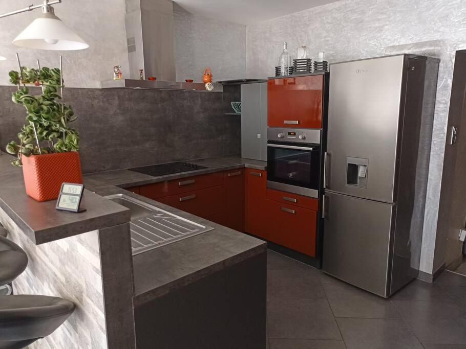 Appartement De 70M2 Tout Equipe Hargarten-aux-Mines Buitenkant foto